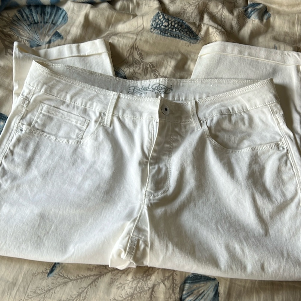 Capris